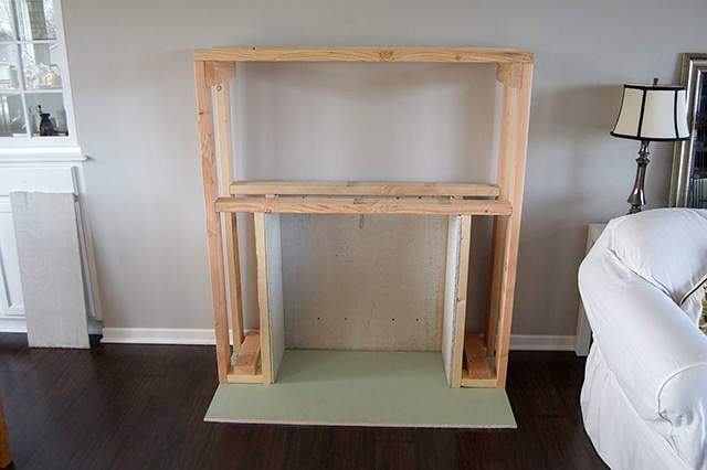 Делаем сами портал электрокамина из дерева